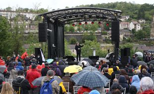 Le meeting, un objet politique en voie de disparition ? Ici Jean-Luc Mélenchon le 16 mai 2021 à Aubin.