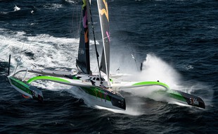 A l'image du Sodebo Ultim 3 de Thomas Coville, cinq maxi trimarans prendront le départ de la Transat Jacques-Vabre le 7 novembre au Havre.