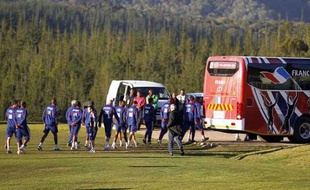 Les joueurs de l'équipe de France, lors de la grève de l'entraînement à Knysna, le 20 juin 2010.