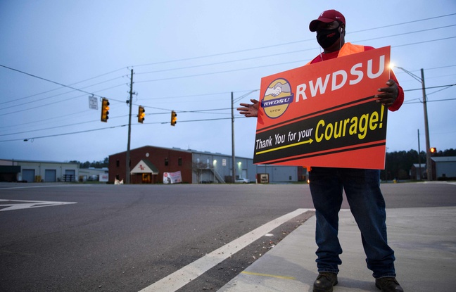 Etats-Unis : Des employés d'Amazon ont fait campagne pour la création du premier syndicat du groupe