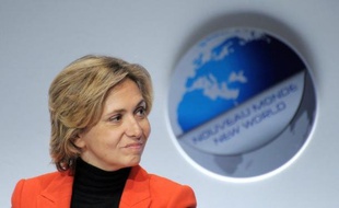 La ministre du Budget et porte-parole du gouvernement, Valérie Pécresse, a réaffirmé mardi que la France entendait "enclencher" le mouvement de la taxe sur les transactions financières tout en souhaitant une solution européenne.