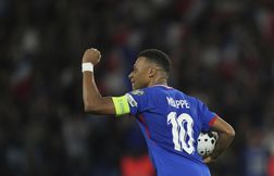 En mission contre l’Islande, Mbappé sauve les Bleus d’un gadin un peu gênan…