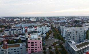 La vue sur la ville de Strasbourg qui compte, avec l'ensemble de son aire urbaine, 461.101 habitants. Illustration