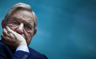 Le financier et philanthrope américain George Soros, dont la fondation finance des projets en Birmanie, va rencontrer lundi l'opposante Aung San Suu Kyi, a indiqué vendredi un porte-parole de la lauréate du prix Nobel de la paix.