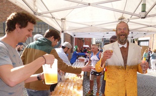Samedi, 600 amateurs de bière et de jogging se réunissent en Seine-et-Marne pour la première édition de la Run and Beer. En Belgique, il existe le Beer Lovers Marathon. (Illustration)