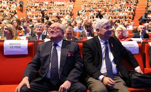 Jean-Marie Le Pen et Bruno Gollnisch.