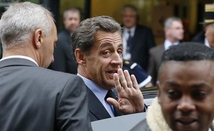 Nicolas Sarkozy, le 15 novembre 2013, lors de son arrivée dans un bâtiment de l'Assemblée nationale.