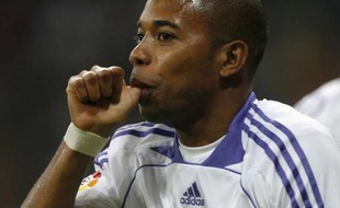 Robinho du Real de Madrid après son but contre Majorque lors du championnat espagnol, le 11 novembre 2007.