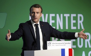 Emmanuel Macron prononce un discours à l'ouverture du salon international de l'agriculture à Paris le 23 février 2019.
