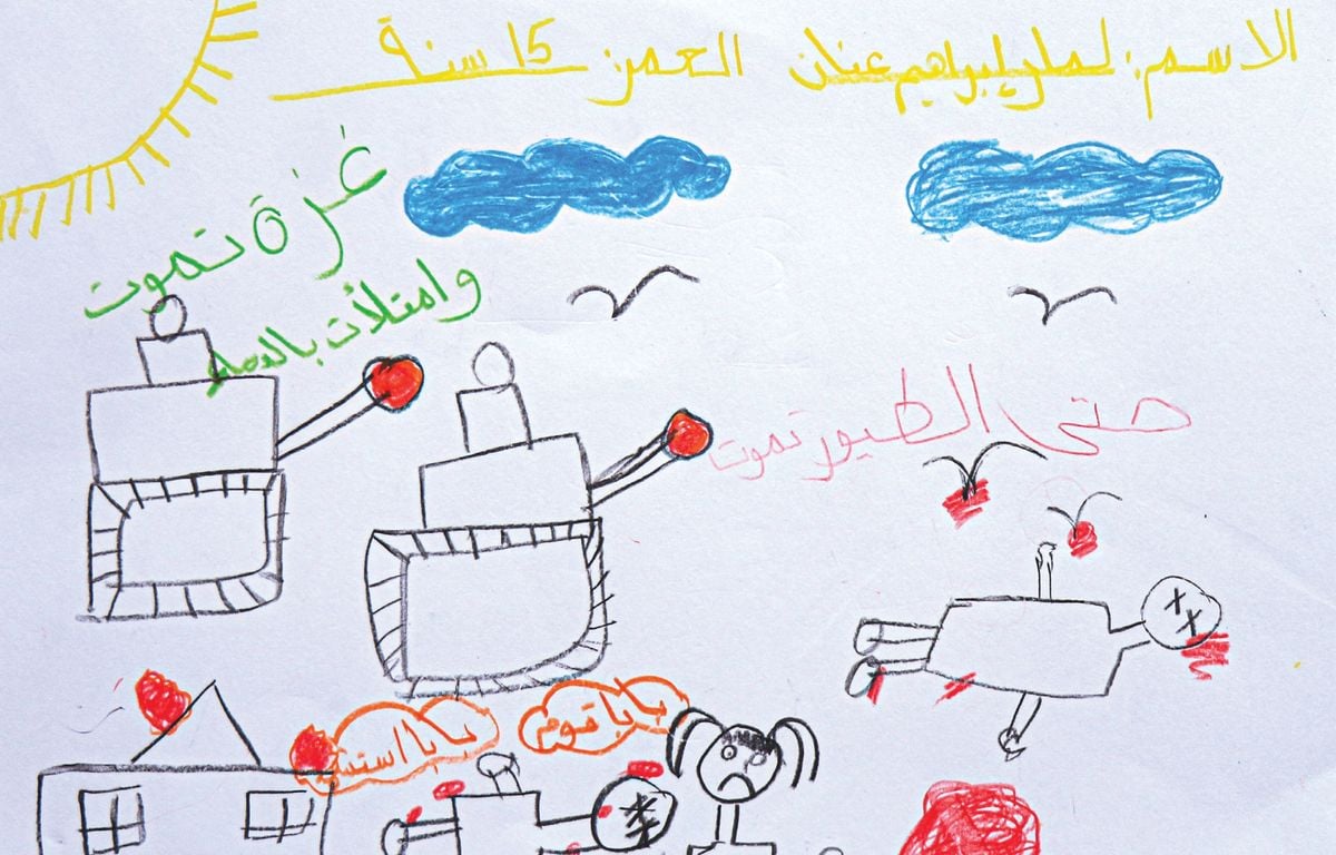 En images : « Même les oiseaux meurent »... Le génocide à Gaza à travers les dessins et mots des enfants palestiniens