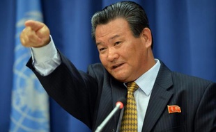 L'ambassadeur nord-coréen auprès de l'ONU a affirmé vendredi que l'hostilité américaine pouvait "conduire à la guerre à tout moment" tout en réitérant l'offre de Pyongyang d'engager des pourparlers directs avec les Etats-Unis, y compris sur les armes nucléaires.