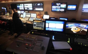 La télévision reste pour les internautes le premier vecteur d'information sur l'élection présidentielle, le web se classant deuxième, devant la radio, selon un sondage CSA effectué pour le groupe Orange et le portail d'informations Terrafemina, et publié mercredi.