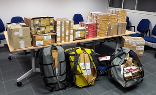 160 kilos de cigarettes et de tabac à rouler ont été saisis par les douaniers d'Ax-les-Thermes en Ariège, dans la nuit du 14 au 15 septembre 2019.