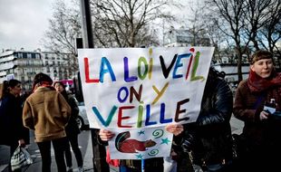 Paris: Manifestation pour le droit des femmes et l'IVG
