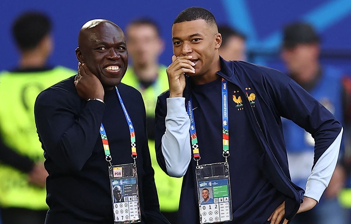 Wilfrid Mbappé défend le style de jeu de son fiston : « On critique un mec qui met 60 buts par saison »