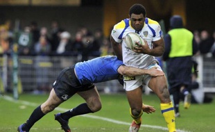 Clermont a souffert pour s'imposer 15-12 face au Leinster, double tenant du titre, dimanche lors de la 3e journée de Coupe d'Europe, consolidant ainsi sa première place de la poule 5, avec cinq points d'avance sur les Irlandais.