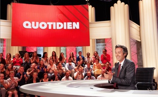 Ce lundi à 19h10 sur TMC, Yann Barthès présente le tout premier numéro de sa nouvelle émission «Quotidien»