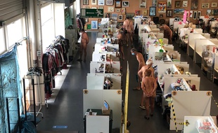 Une centaine de personnes est venue se promener dans ce vide-grenier.
