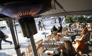 Le bilan carbone des terrasses chauffées est très controversé (Illustration)