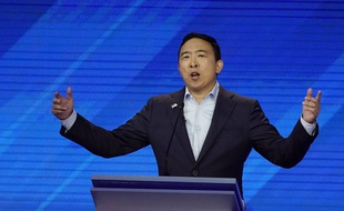 Le candidat démocrate Andrew Yang lors du troisième débat télévisé, le 12 septembre 2019.