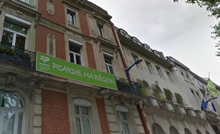 La façade du Conseil régional de Picardie, à Amiens