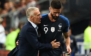 Didier Deschamps et Olivier Giroud lors de France-Pays-Bas, le 9 septembre 2018 au Stade de France.