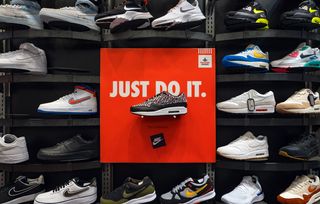 Nike tn foot sale locker 219