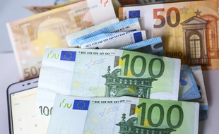 Des billets de banque (Illustration).