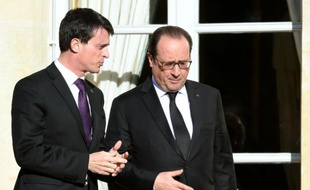 Manuel Valls et François Hollande le 26 novembre 2015 à l'Elysée à Paris