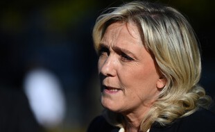 La présidente du Rassemblement National veut réformer l'Union européenne.
