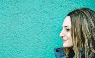 « Petite, j'inventais des mélodies dans le jardin de ma grand-mère. »