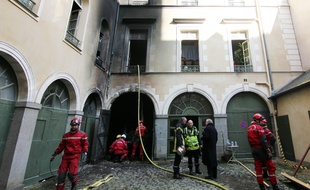 Les pompiers interviennent pour un incendie survenu dans le centre historique de Rennes. Ici en 2017.