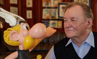 Astérix et son co-créateur, Albert Uderzo, en 2013.