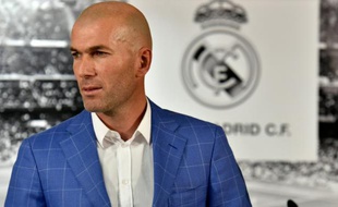 Zinedine Zidane le 4 janvier 2016 à Madrid après l'annonce de sa nomination d'entraîneur du Real Madrid