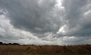 La Charente, la Charente-Maritime, les Deux-Sèvres, la Vienne, la Gironde et la Vendée sont placés en vigilance orange ce mardi