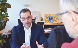 Philippe Rio, maire (PCF) de Grigny