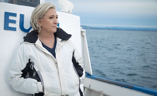 Marine Le Pen à bord d'un bateau de pêche le 27 avril dernier, au Grau-du-Roi.