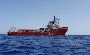 L'Ocean Viking, la bateau affrété par MSF et SOS Méditerranée pour porter secours aux migrants.