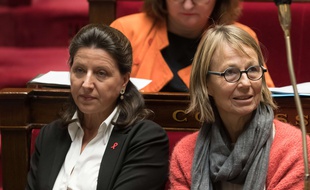 Agnès Buzyn et Françoise Nyssen à l'Assemblée nationale, le 5 décembre 2017.