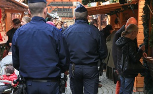 Nice: Un homme menaçant en garde à vue après l'évacuation temporaire du marché de Noël (Illustration)