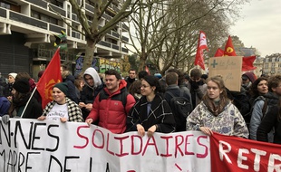 Des lycéens et étudiants étaient dans la manifestation lilloise contre le projet de réforme des retraites le 10 décembre