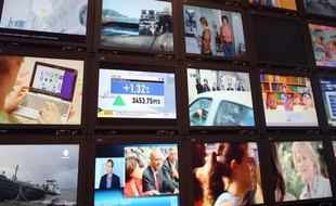 Mercredi, 16,3 millions de foyers métropolitains pourront voir six nouvelles chaînes gratuites de la TNT, principalement axées sur des magazines, documentaires ou fictions, mais qui arrivent sur un marché publicitaire tendu.