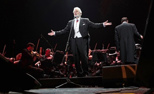 Le chanteur Placido Domingo en concert à Kiev