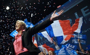 La présidente du FN Marine Le Pen a déploré lundi la mise en place par le ministre de l'Intérieur de "zones de sécurité prioritaires", estimant que "c'est toute la France qui souffre d'insécurité chronique".