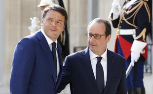 Le président français François Hollande et le Premier ministre italien Matteo Renzi, le 30 août 2014 à l'Elysée, à Paris