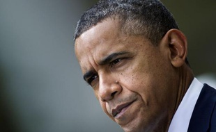 Le président américain Barack Obama a dévoilé mardi un plan de lutte contre la fraude et la manipulation du marché pétrolier, dénoncé par ses adversaires comme un "gadget" alors que la cherté de l'essence pèse sur la campagne de la présidentielle de novembre