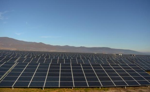 Une centrale solaire à Visonta en Hongrie (illustration).