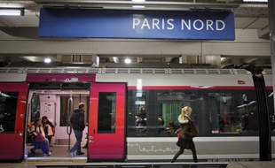 Un train de la SNCF en Gare du Nord.