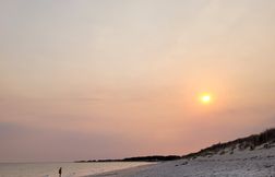 Mais pourquoi le ciel de l’ouest de la France est-il orange ?