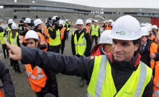 Le secteur du bâtiment et travaux publics (BTP) est le secteur où les salariés se disent le plus heureux, selon un nouvel indicateur sur le bien-être et la satisfaction au travail (BEST) réalisé par BVA et dévoilé jeudi.